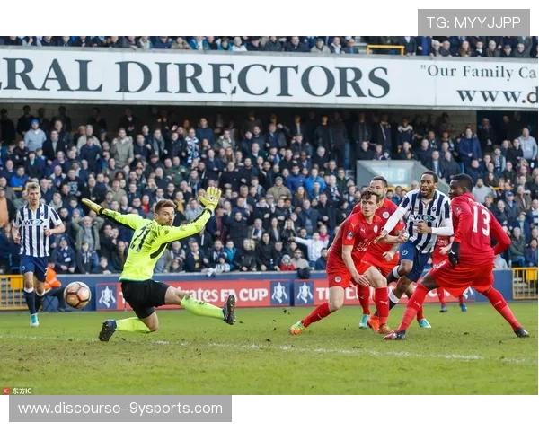 世界杯预选赛前瞻：各大豪强激战正酣 中国队备战全力出击