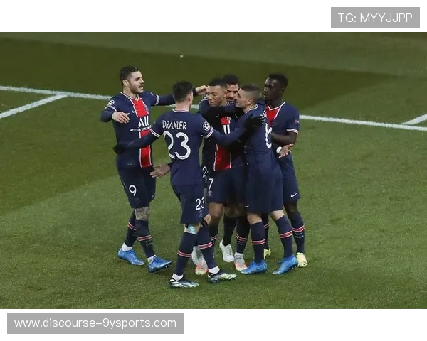 巴黎圣日耳曼新赛季阵容调整引发球迷热议与期待