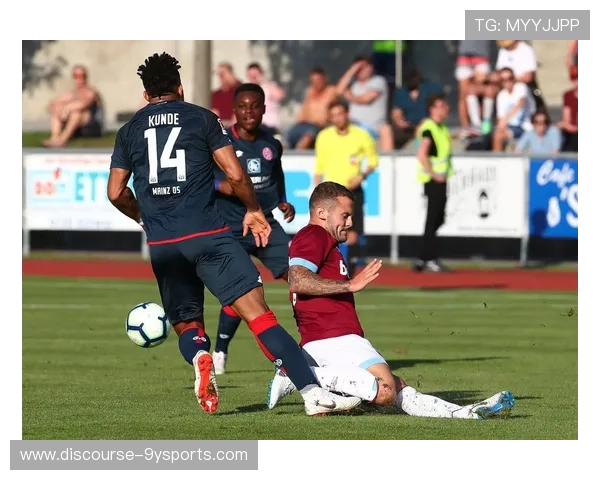 美因茨05足球俱乐部的辉煌历程与未来展望：德国足球的独特风采